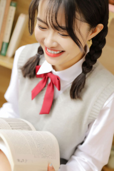 女机械人